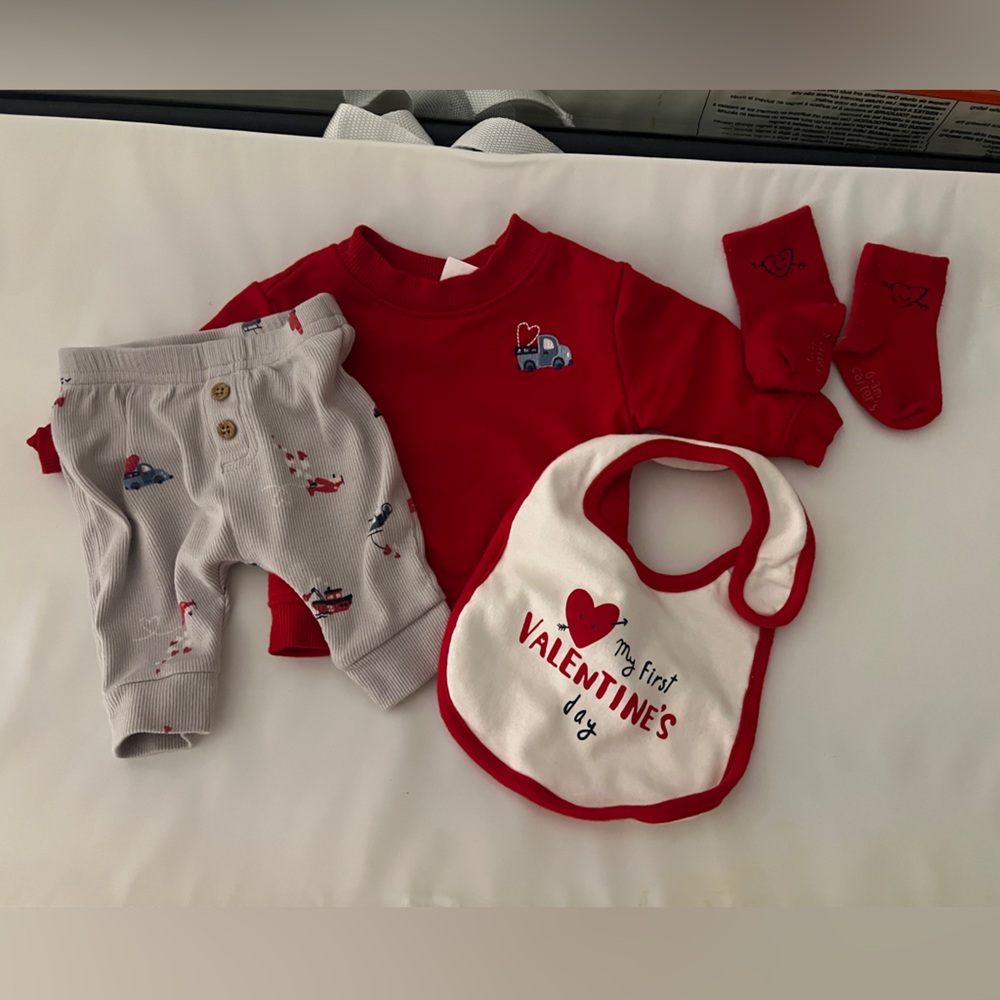 ⭐️make offer Newborn My first Valentine’s Day outfit